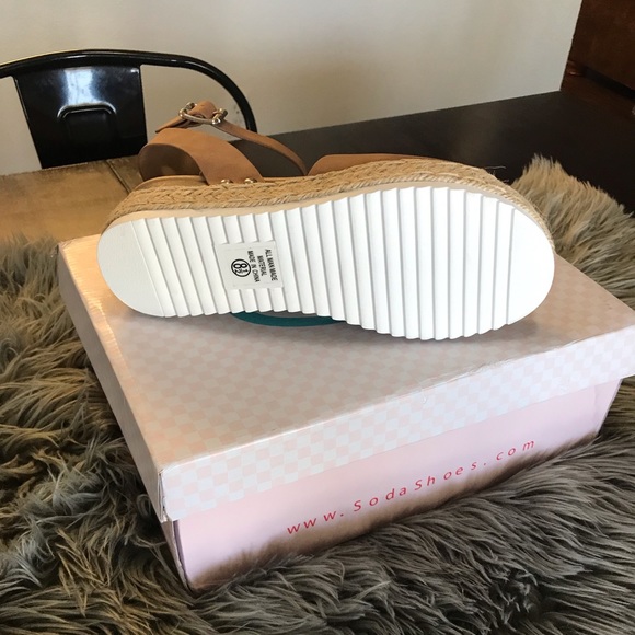 Espadrilles brand new!! - Picture 3 of 5